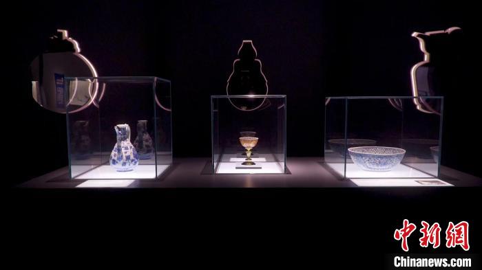 “东西汇融——中欧陶瓷与文化交流特展”在沪开幕