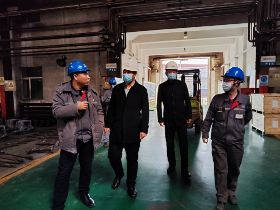 参观中车哈尔滨车辆有限公司检修分厂