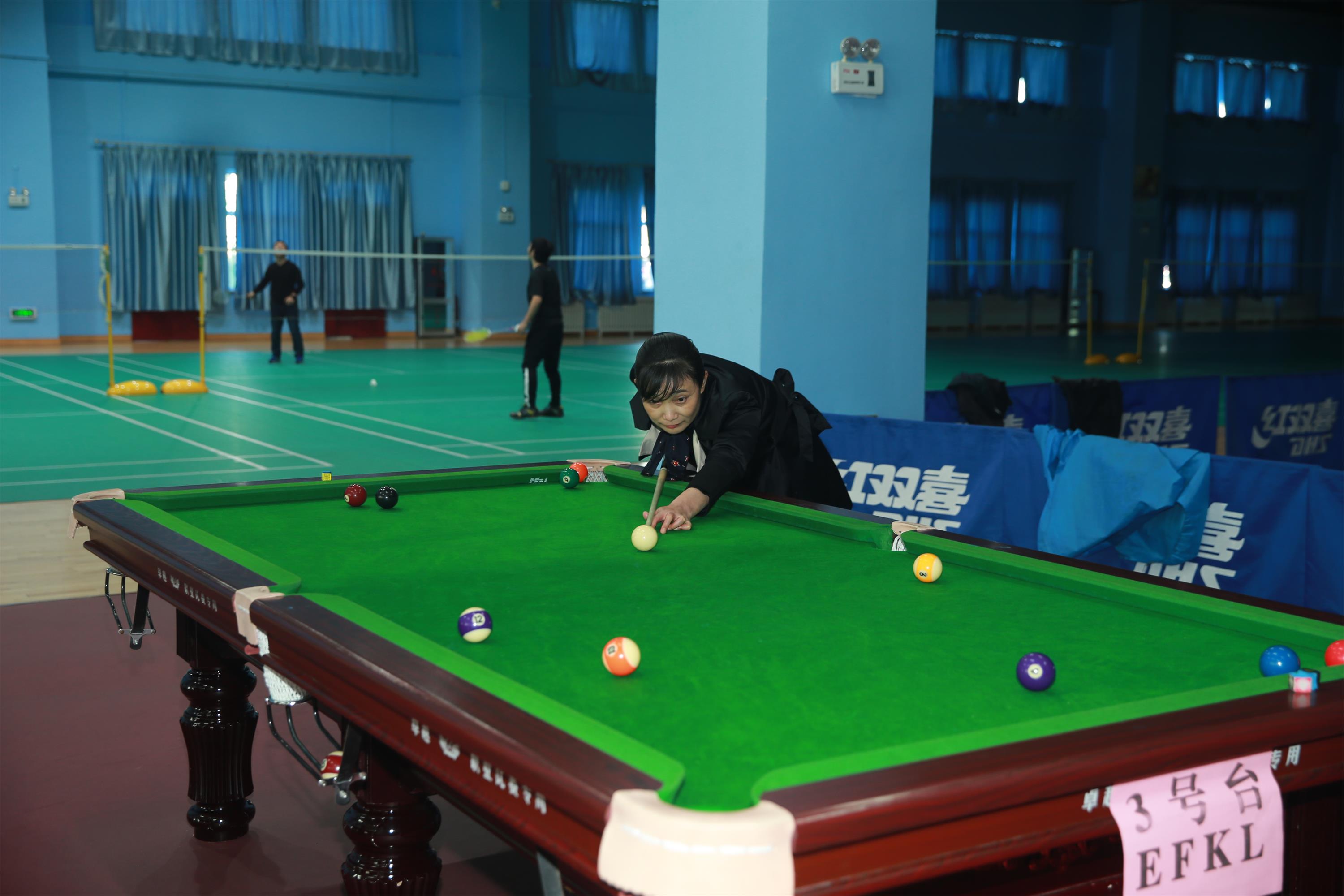 副校长张辉参加比赛