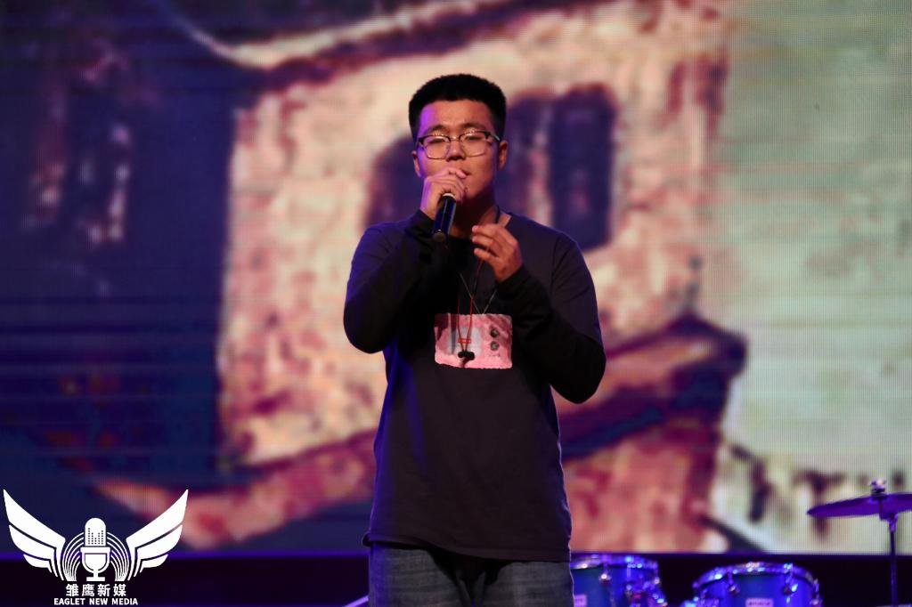 铁道工程学院 张笑铭 《流浪记》