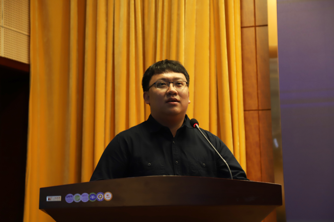 张翀宇做个人先进事迹报告